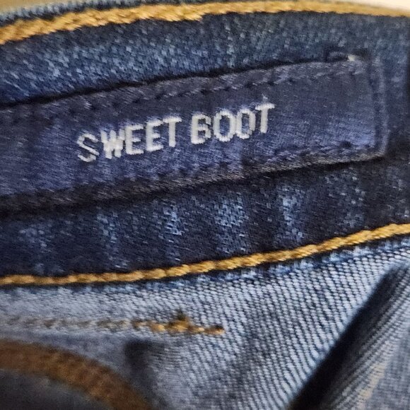 Lucky Brand Mid Rise Sweet Boot Boot Cut Jeans Size 14 - Picture 11 of 13